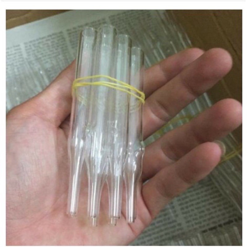 10 ống hút mụn