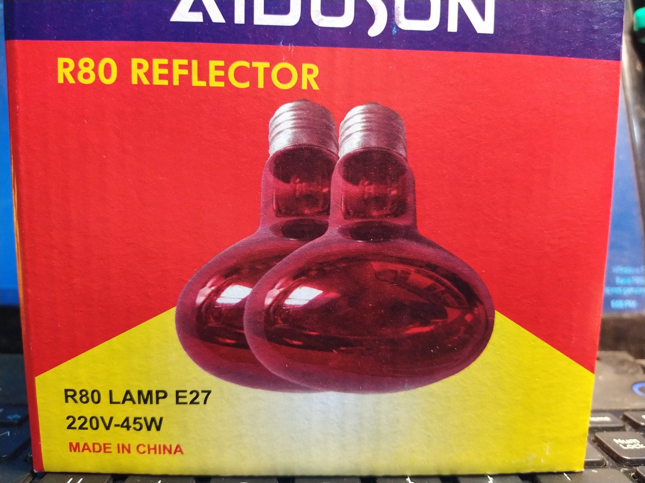 Combo 2 Bóng Đèn Hồng Ngoại 45W bóng úm