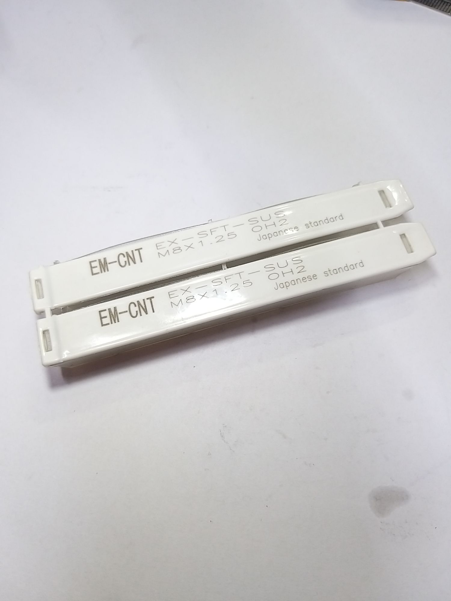 [HCM]Combo 2 Mũi Taro Inox Cao Cấp EM-CNT Xoắn (M8 x 1.25)