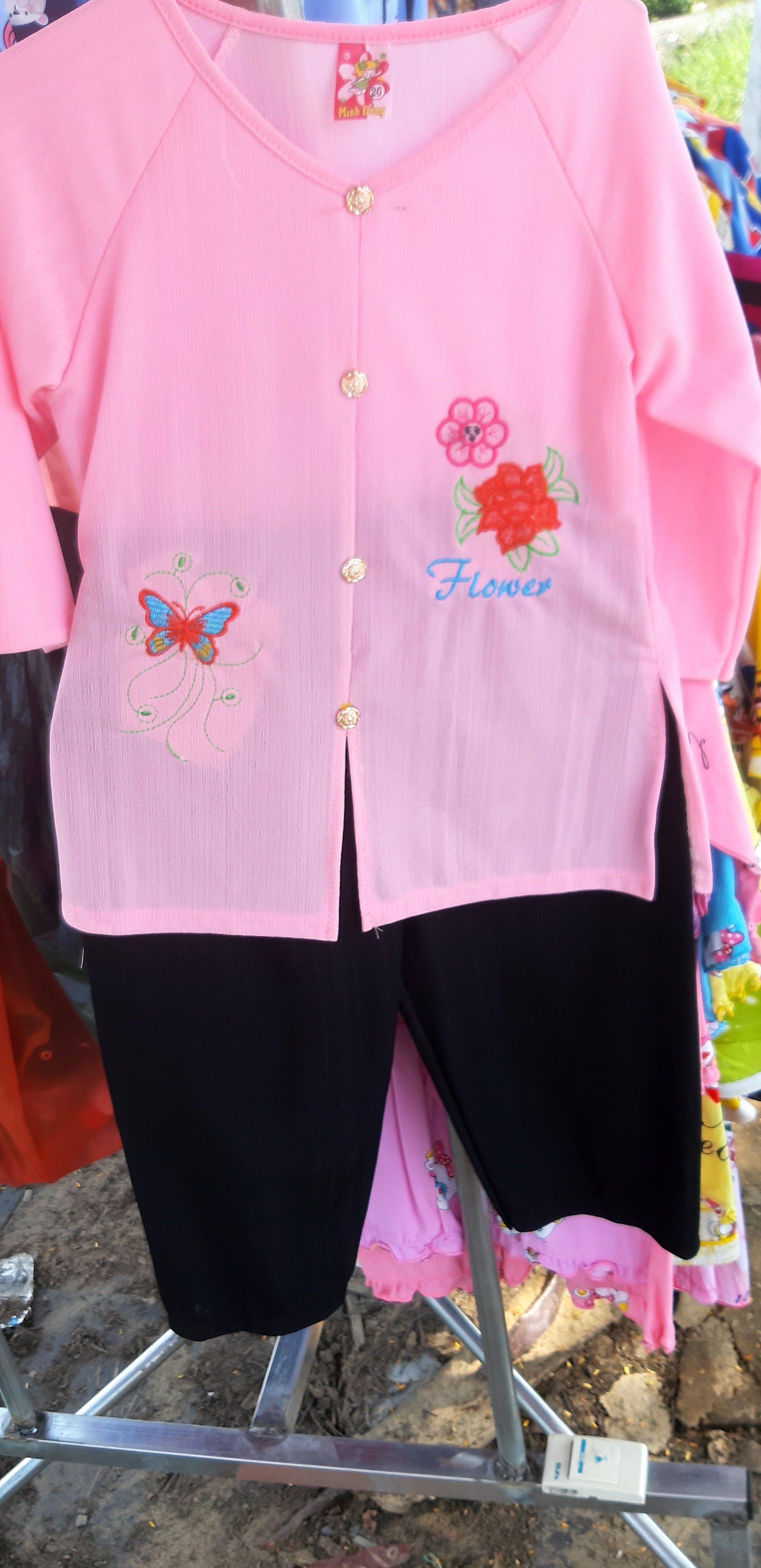 Quần áo bà ba cho bé gái