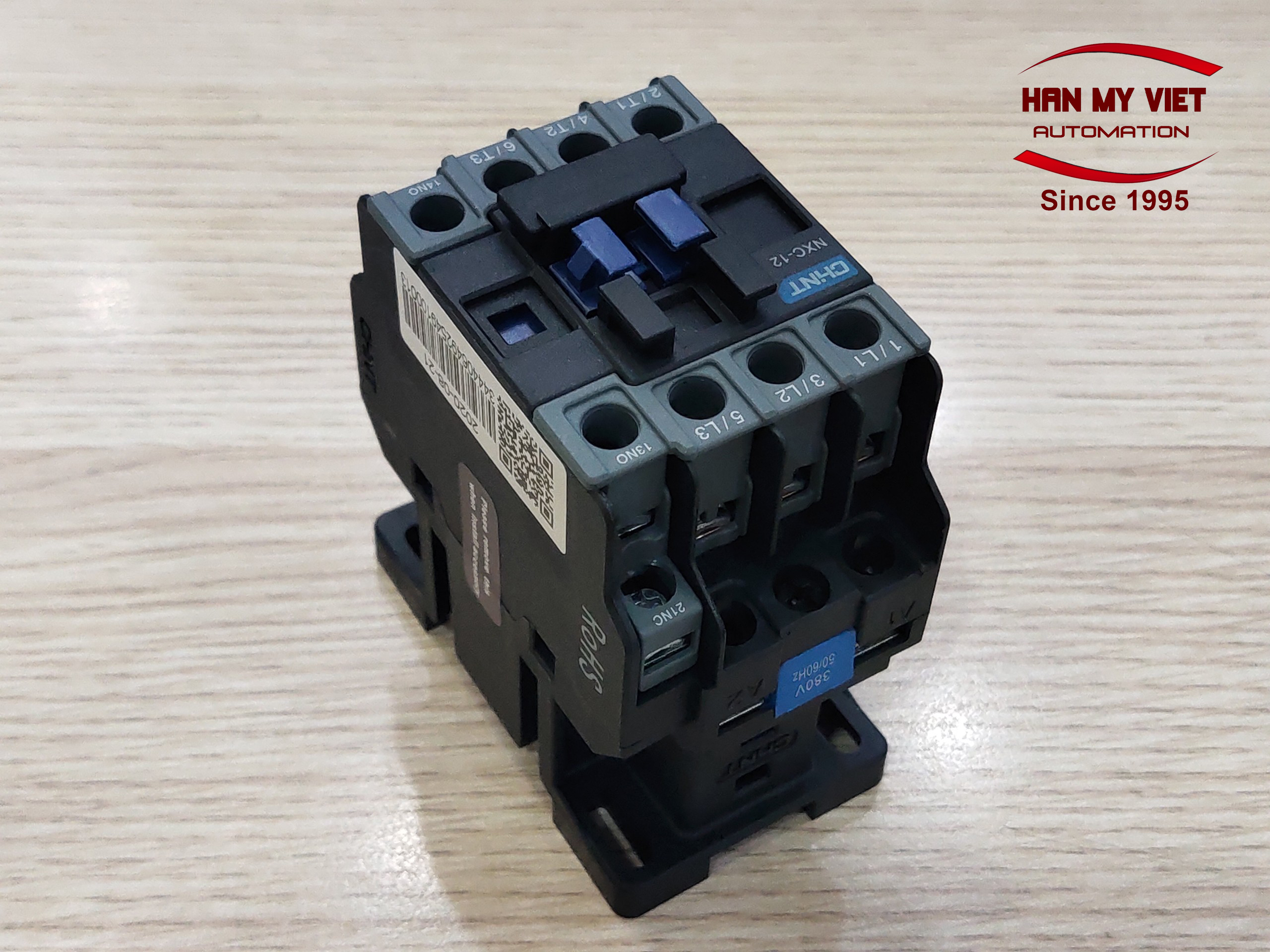Contactor khởi động từ 12A NXC-12 Chint