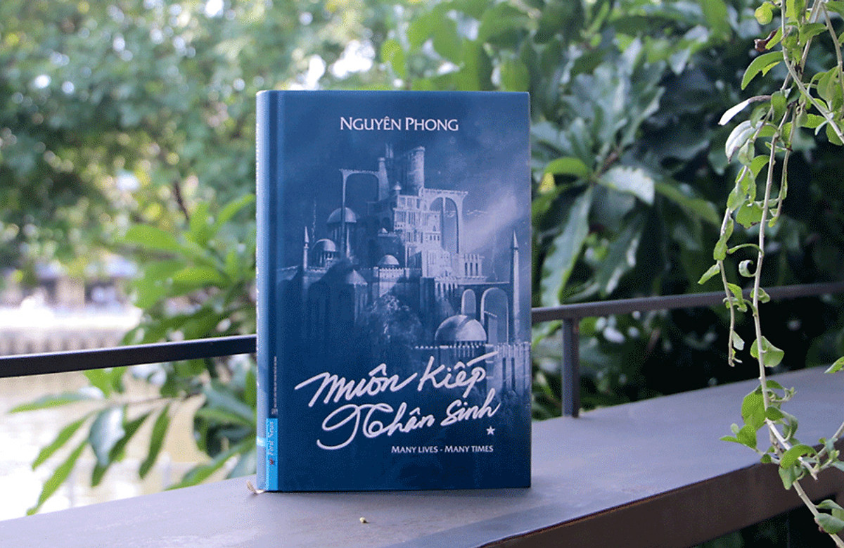 Muôn Kiếp Nhân Sinh (Bìa Cứng)