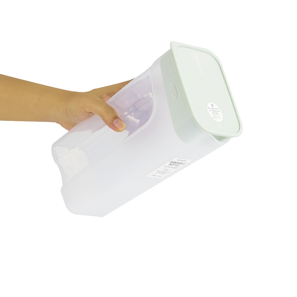 Bình nước lock&lock handle bottle 1,4L