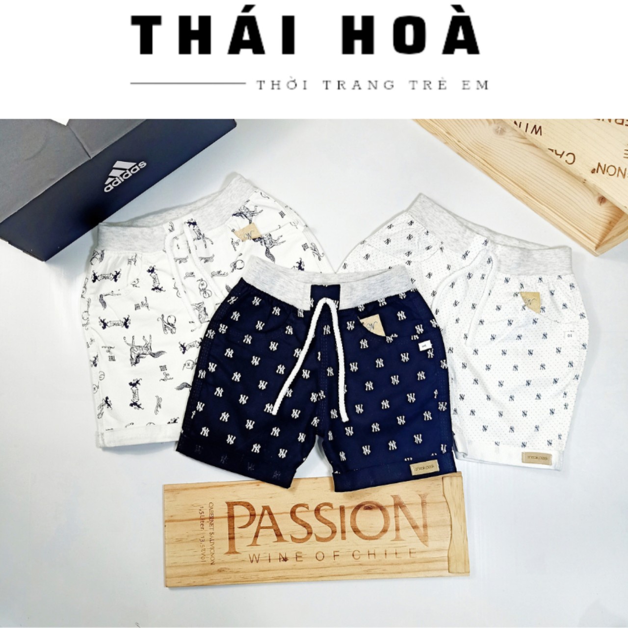 Quần kaki trắng đen cho bé trai 7-30kg