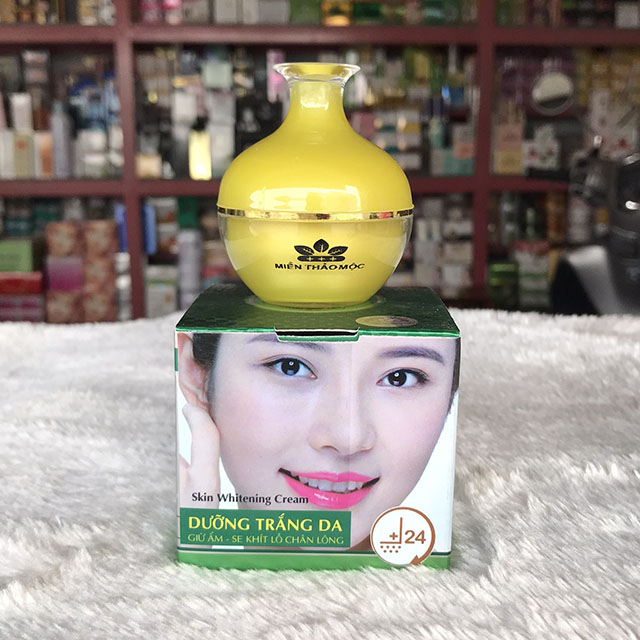 HCMKem dưỡng trắng da - giữ ẩm và se khít lỗ chân lông Miền Thảo Mộc 10g
