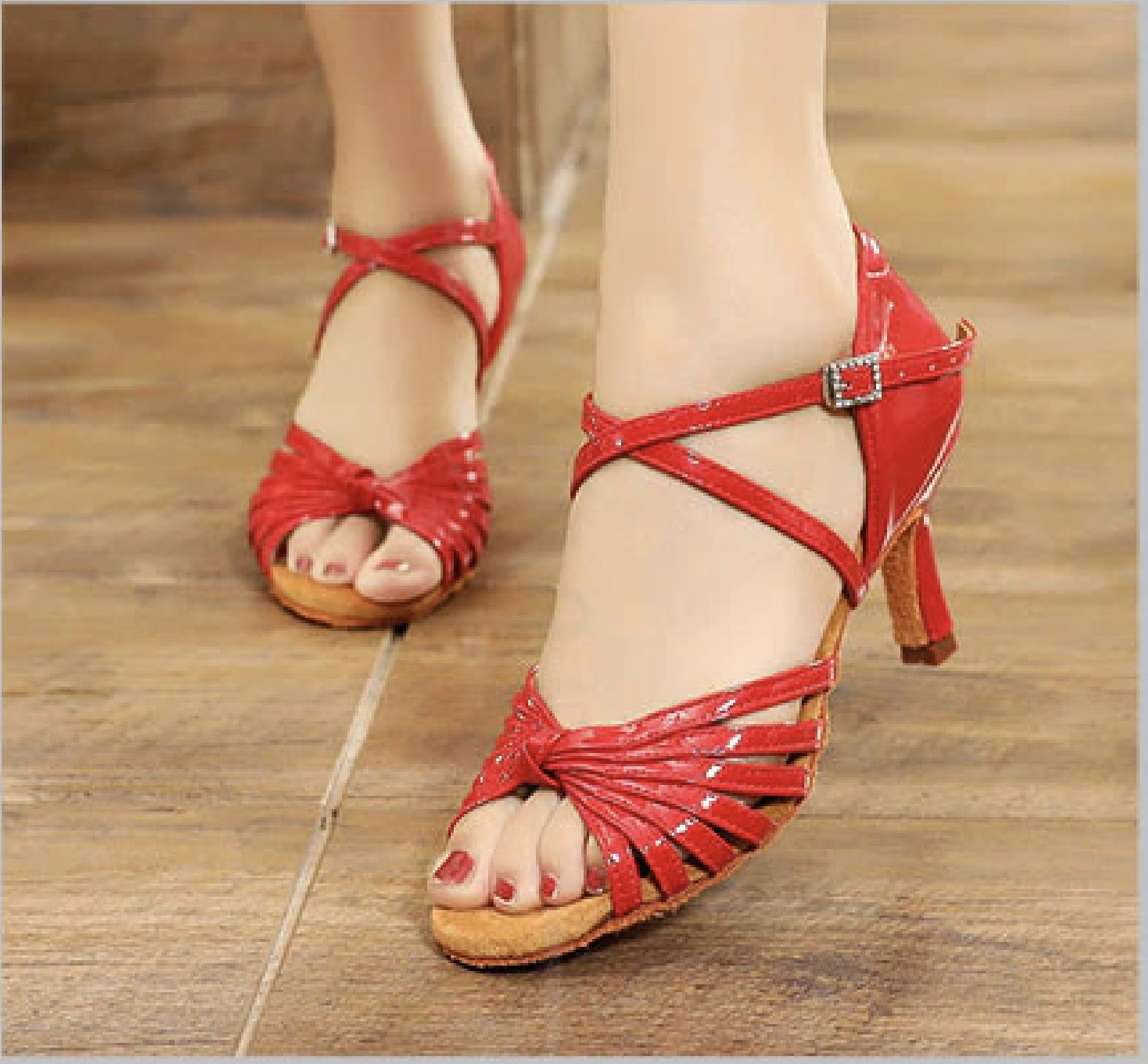 Giày khiêu vũ quai mảnh đế cao su dẻo gót 5cm cao cấp