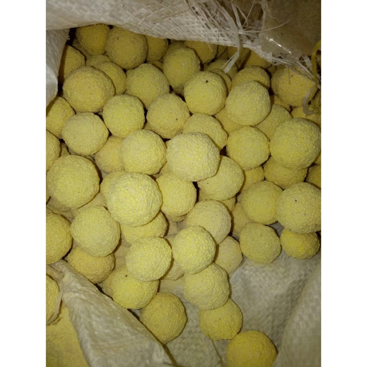 Sứ lọc viên Bi tròn Vàng ( 100g - 500g - 1kg)