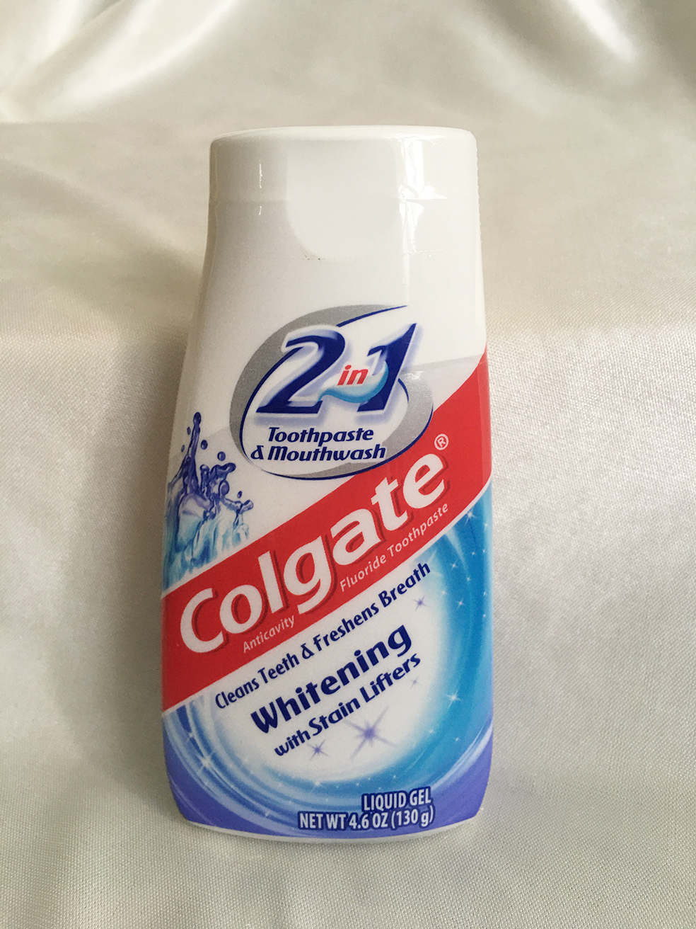 KEM ĐÁNH RĂNG & NƯỚC SÚC MIỆNG COLGATE 2in1