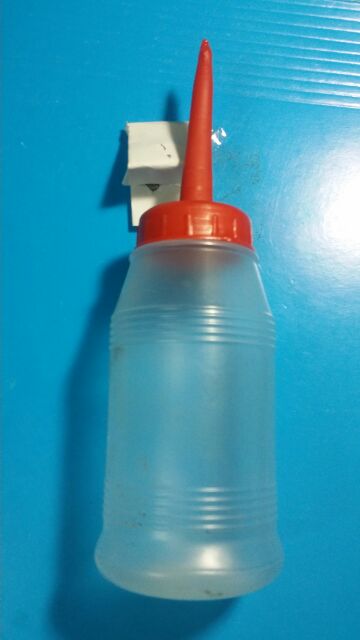 Round White Plastic Bottles .2 Pieces X 120ml, 500ml....