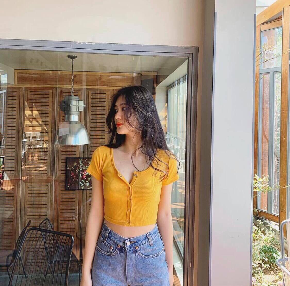 Áo Thun Gân Form Croptop Phối Cúc Cực Cá Tính TTS0382