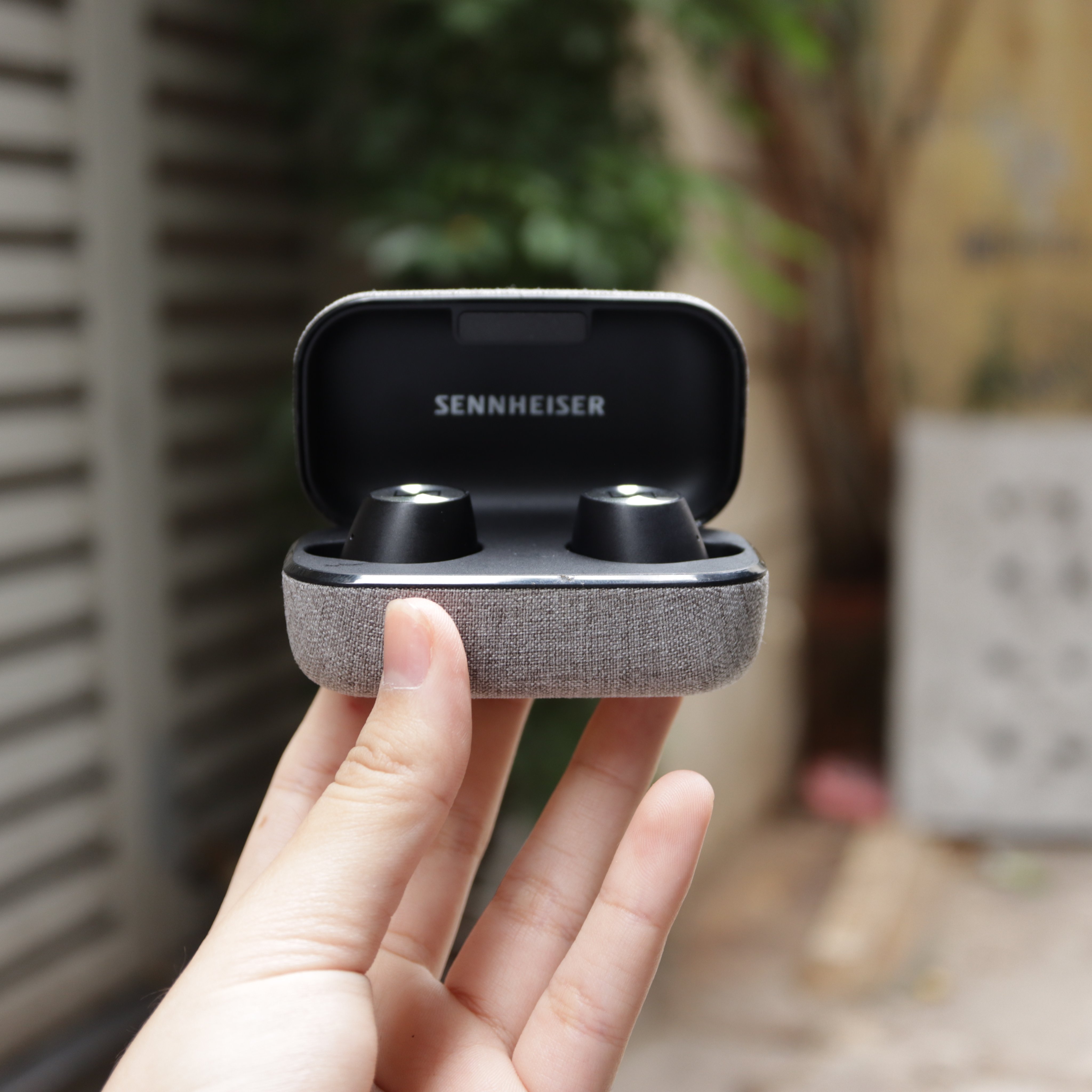 Tai nghe sennheiser momentum true wireless 1 - tai nghe sennheiser 1 - puki shop