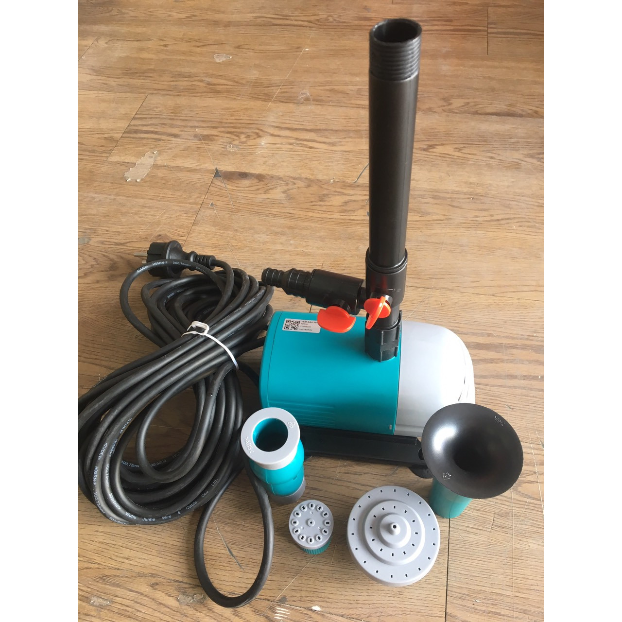 50W Máy bơm đài phun nước Total TWPM501