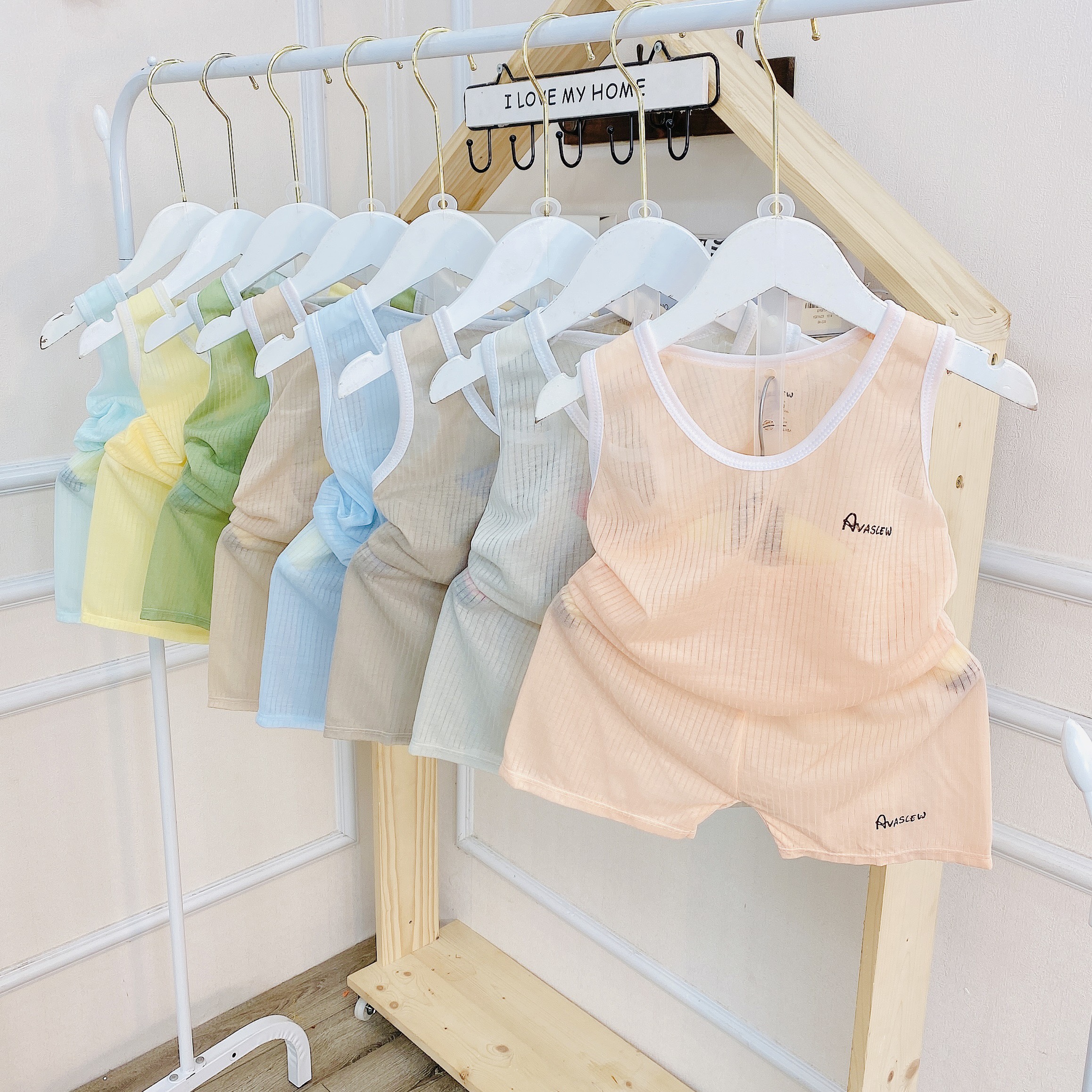 Bộ ba lỗ vải tăm tre hãng Avaslew cho bé trai bé gái sơ sinh 3-13kg mềm mát nhiều màu lựa chọn - BO73