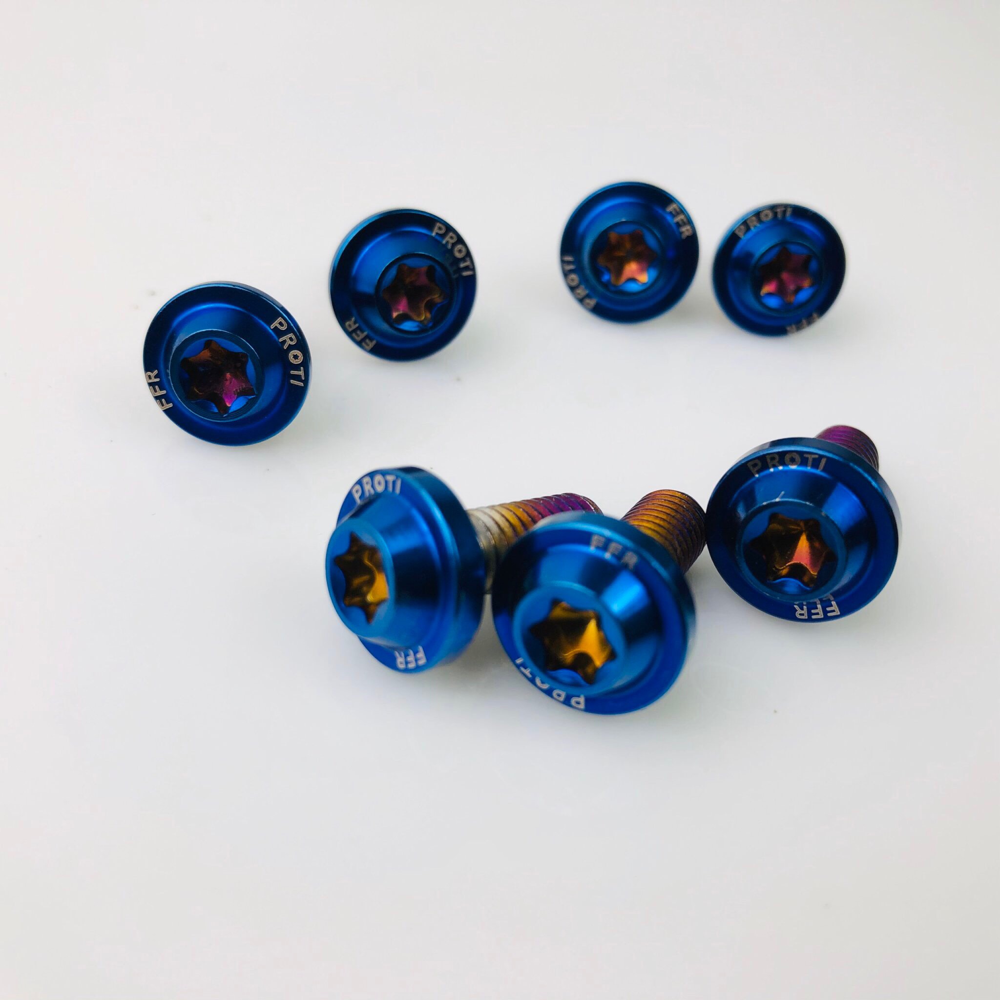 [HCM]COMBO 7 ốc che Pô ốc proti 6ly2 nhập khẩu thái lan dùng cho hầu hết các loại xe  hiện nay Motorsaigon