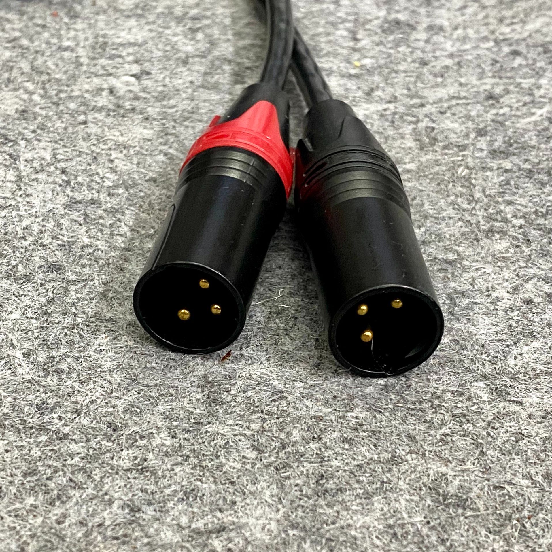 Dây Tín Hiệu Canon Đực - AV Hitachi
