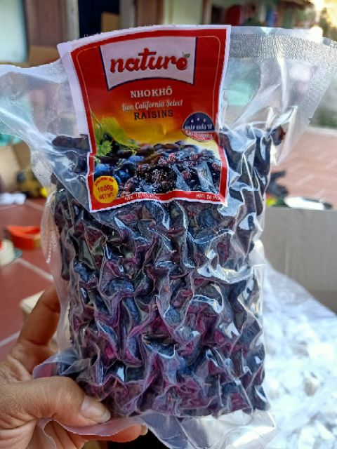 500g NHO ĐEN SẤY KHÔ loại còn cuống