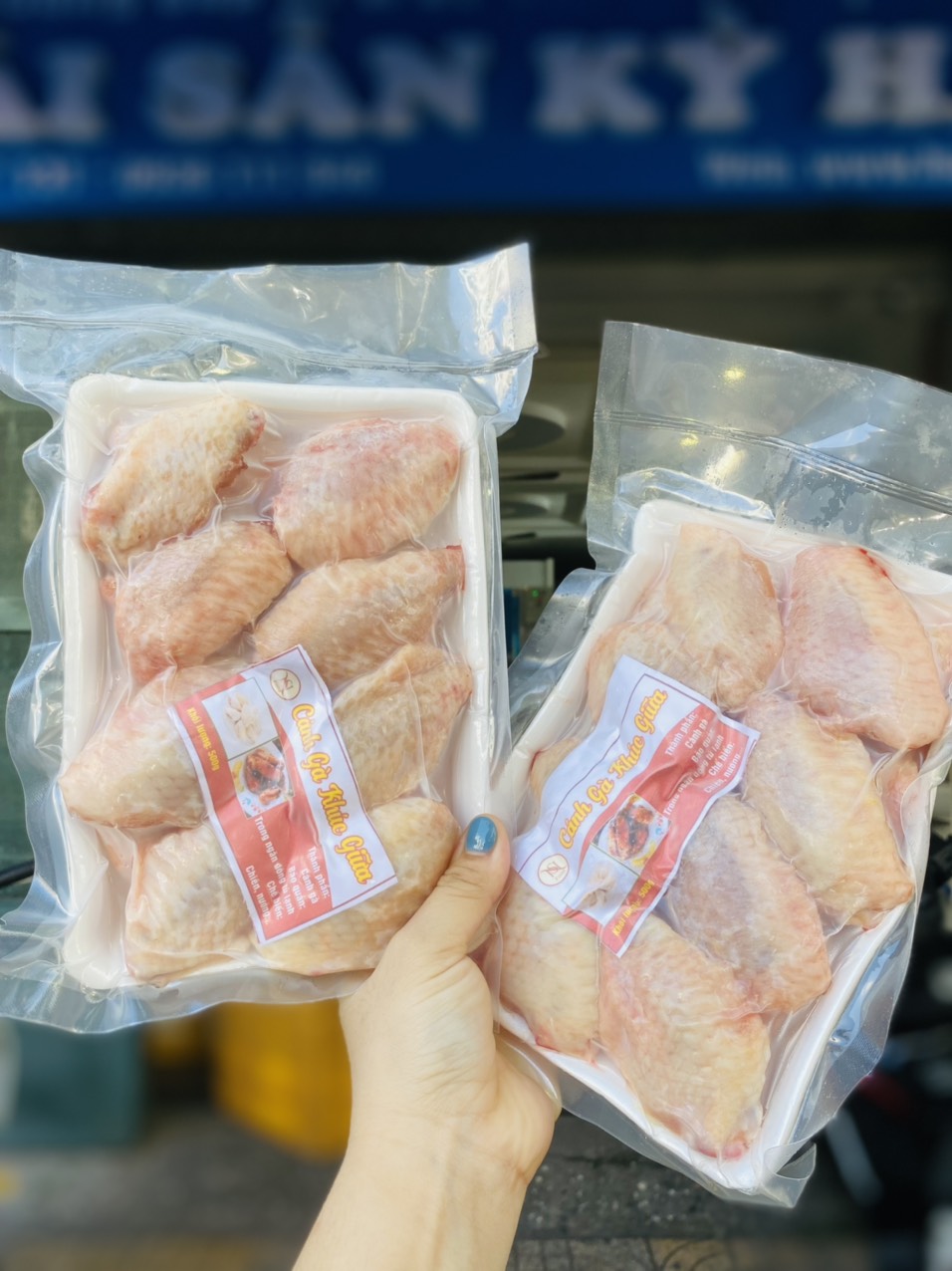 [GIAO NHANH 2H HCM] Giá Sỉ 1Kg Cánh Gà Giữa