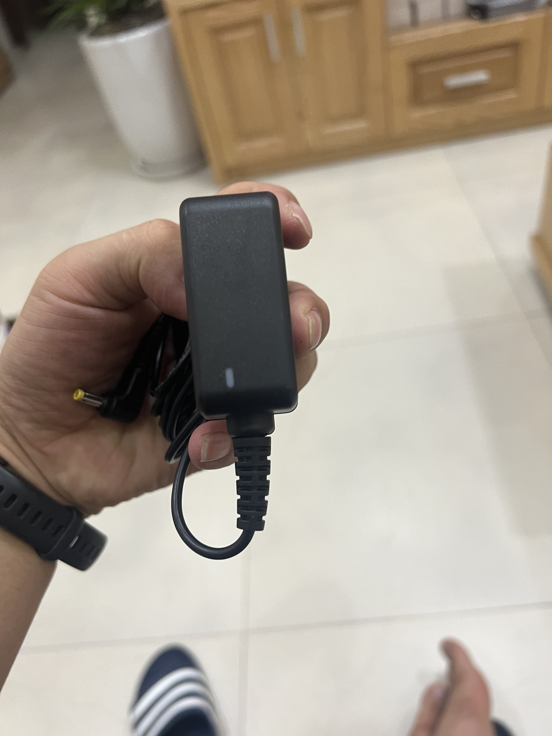 Nguồn-Adapter Máy Đo Huyết Áp Omron 6v-700ma