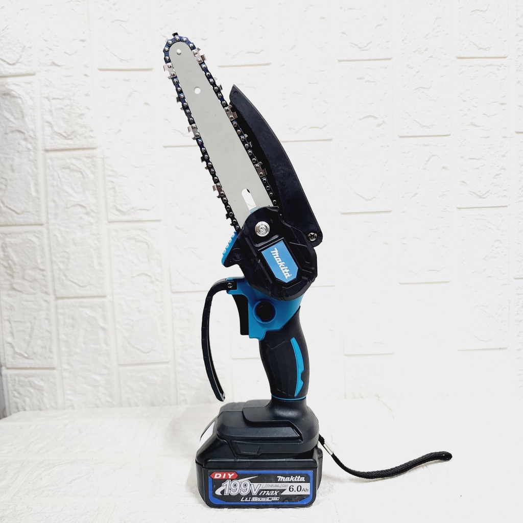 Máy cưa xích dùng pin MAKITA 199V, máy cưa xích cầm tay mini, động cơ lõi đồng 100%, pin 10 cell, lam dài 6 inch, cưa khỏe, tiện lợi