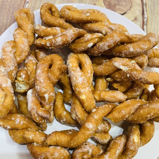 1 KG bánh quẩy xoắn ngào đường áo một lớp đường