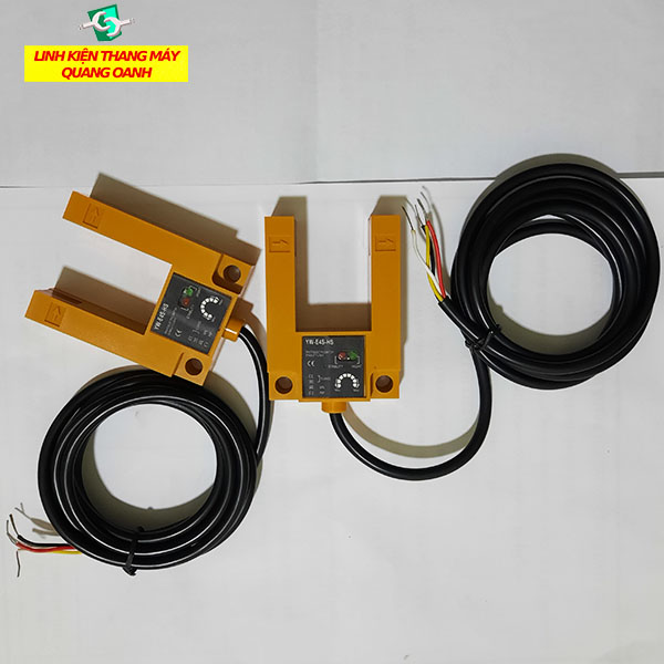 Cảm biến bằng tầng (Móng ngựa) thang máy YW-E4S-HS