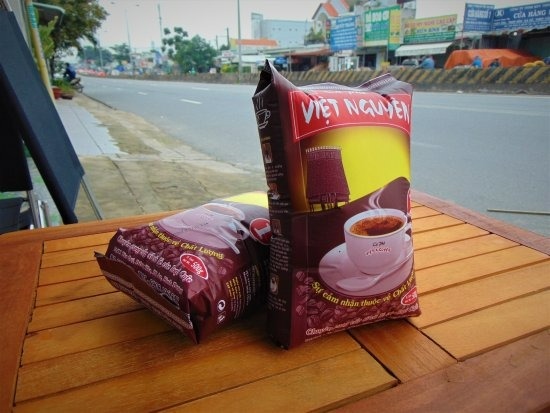 Cà phê pha phin Việt Nguyên số 1 gói 500g
