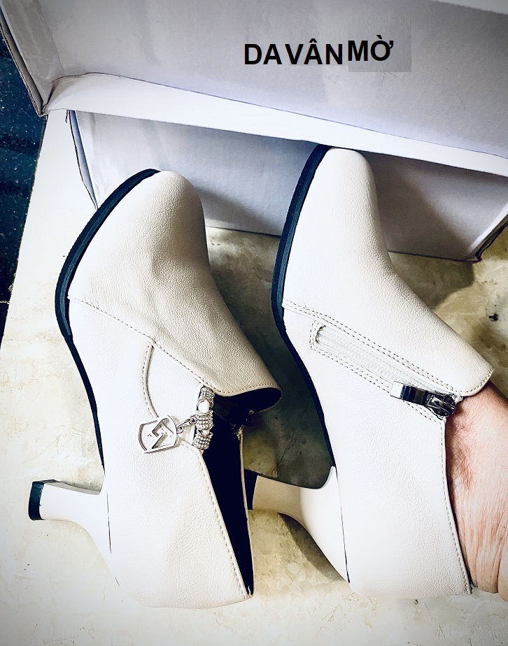 [CAO CẤP] Giày bốt đế vuông 6 phân cổ ngắn mũi nhọn 1 dây kéo Giày boots nữ S003