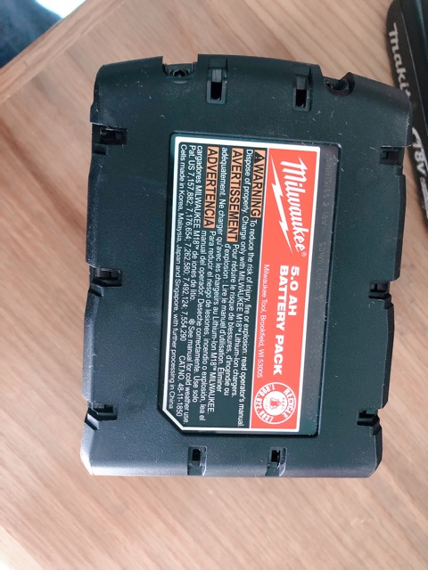 [HCM]Pin milwaukee m18 5ah hàng Mỹ mới