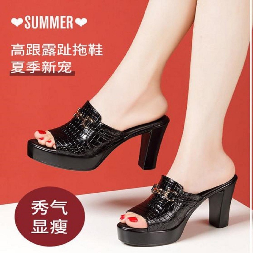Dép cao gót da sần phụ kiện mới