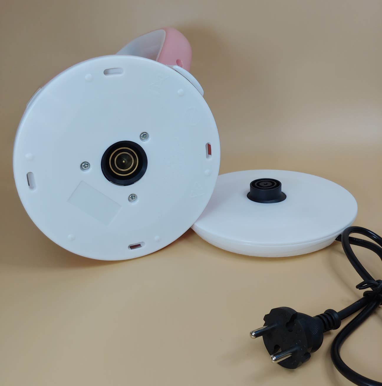 ẤM SIÊU TỐC 2,5LIT THÁI LAN + 2 cốc nhựa Việt Nhật