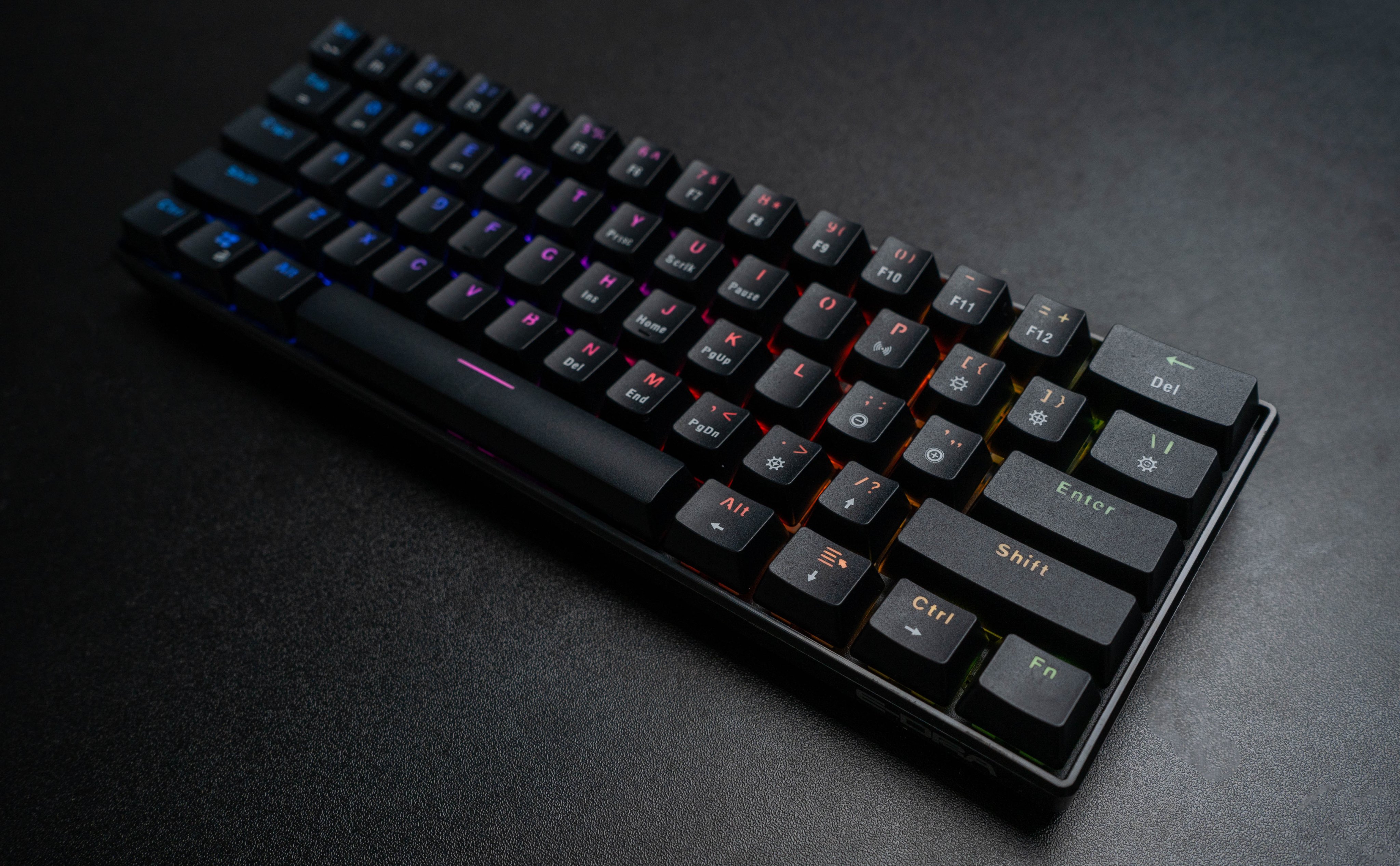 Bàn Phím Cơ Không Dây Blutooth E-DRA EK361W Led RGB - Brown Switch