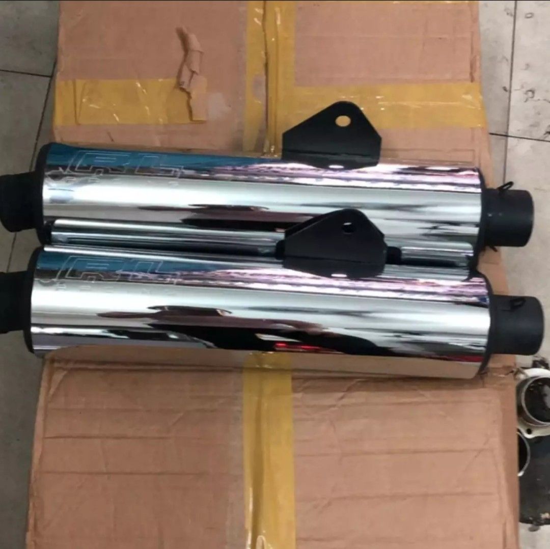 pô xe máy cbr redleo +tiêu tiện