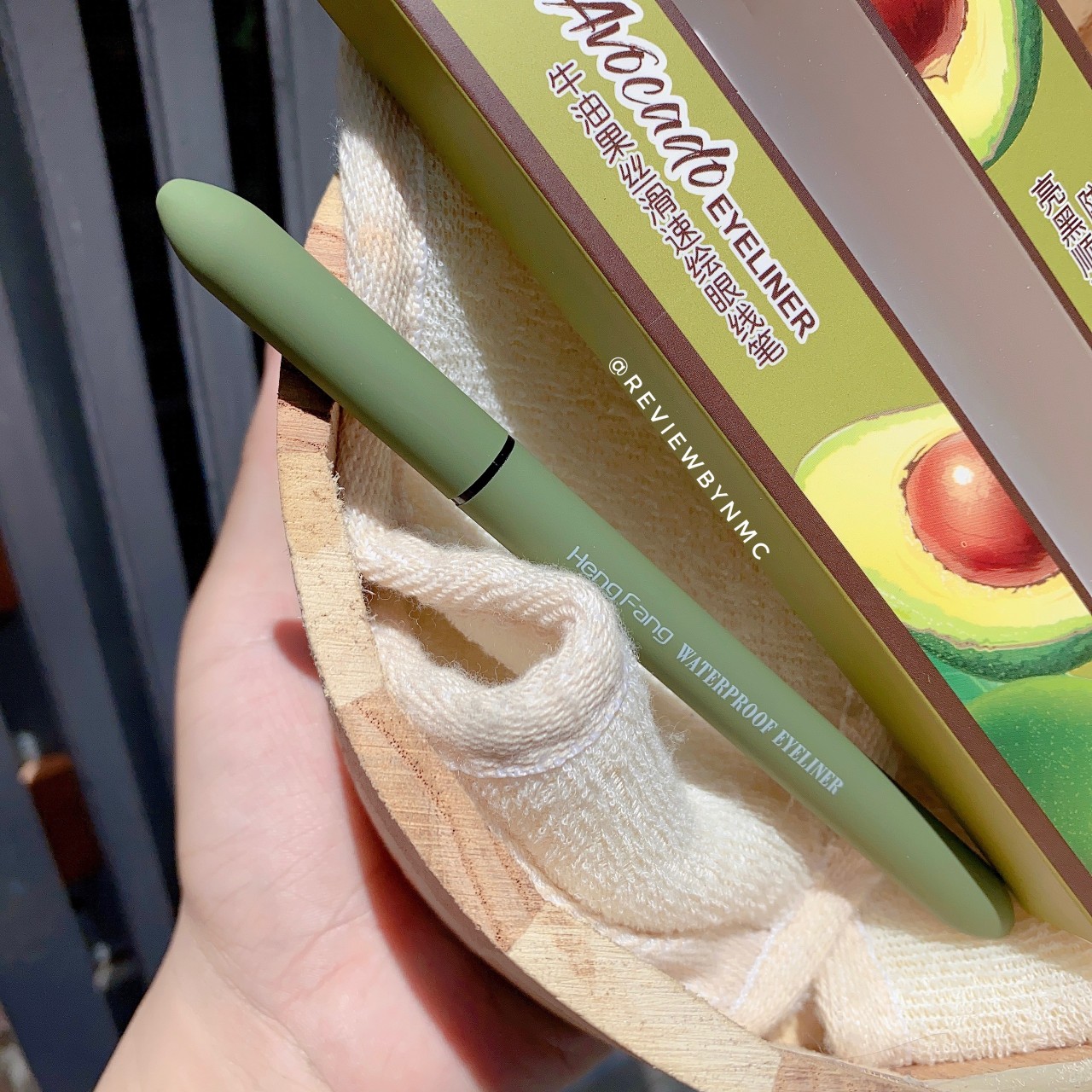 Kẻ mắt bút lông HengFang Avocado trái bơ siêu hot