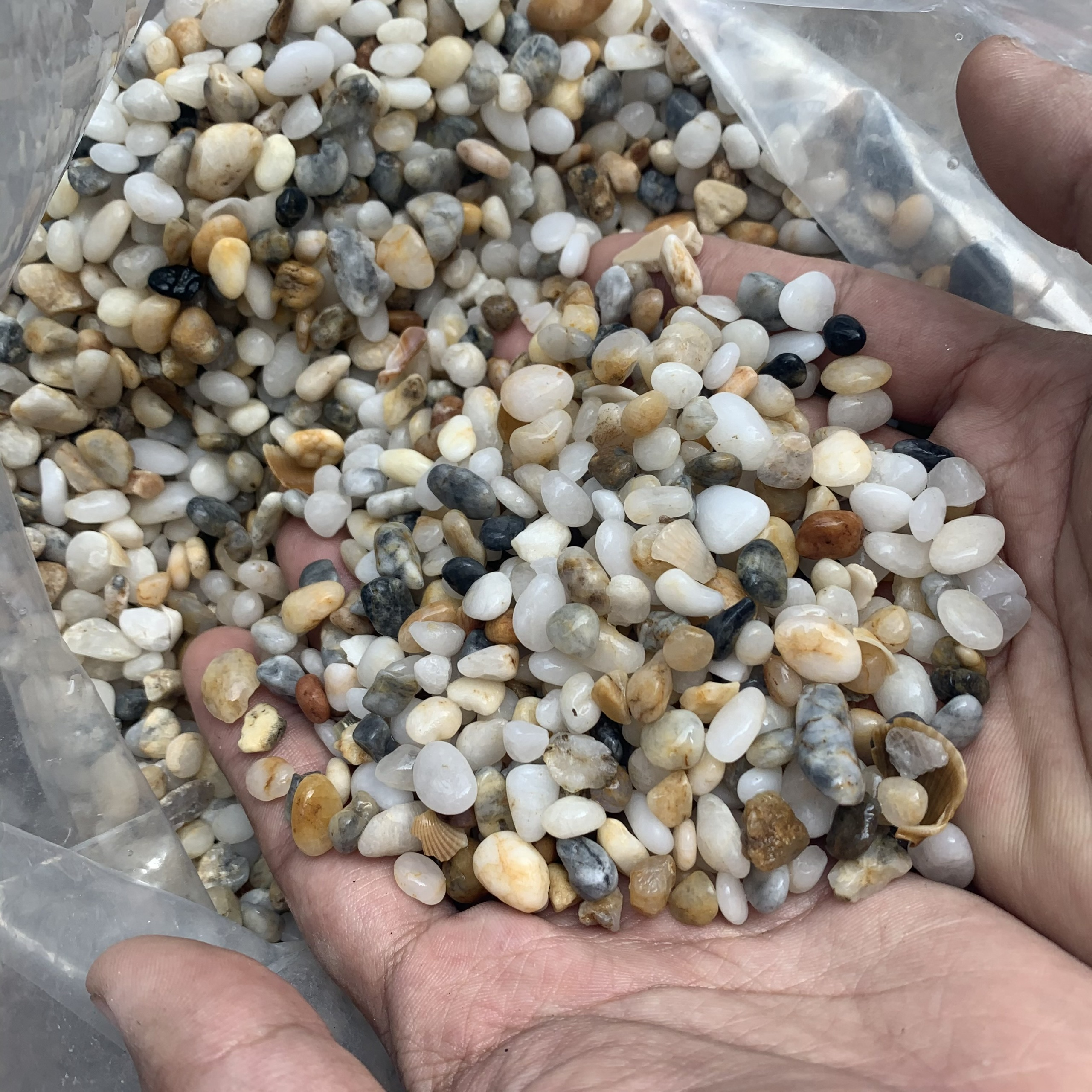 [HCM]SỎI MUỐI TIÊU VIÊN VỪA BAO 1KG TRANG TRÍ CHẬU CÂY HỒ CÁ