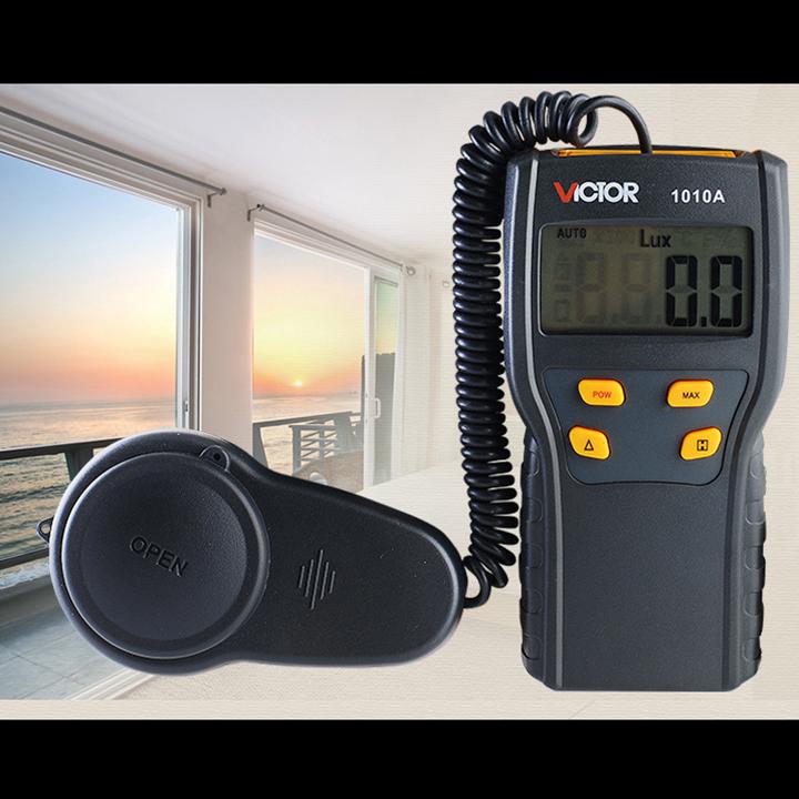 MÁY ĐO CƯỜNG ĐỘ ÁNH SÁNG VC-1010A