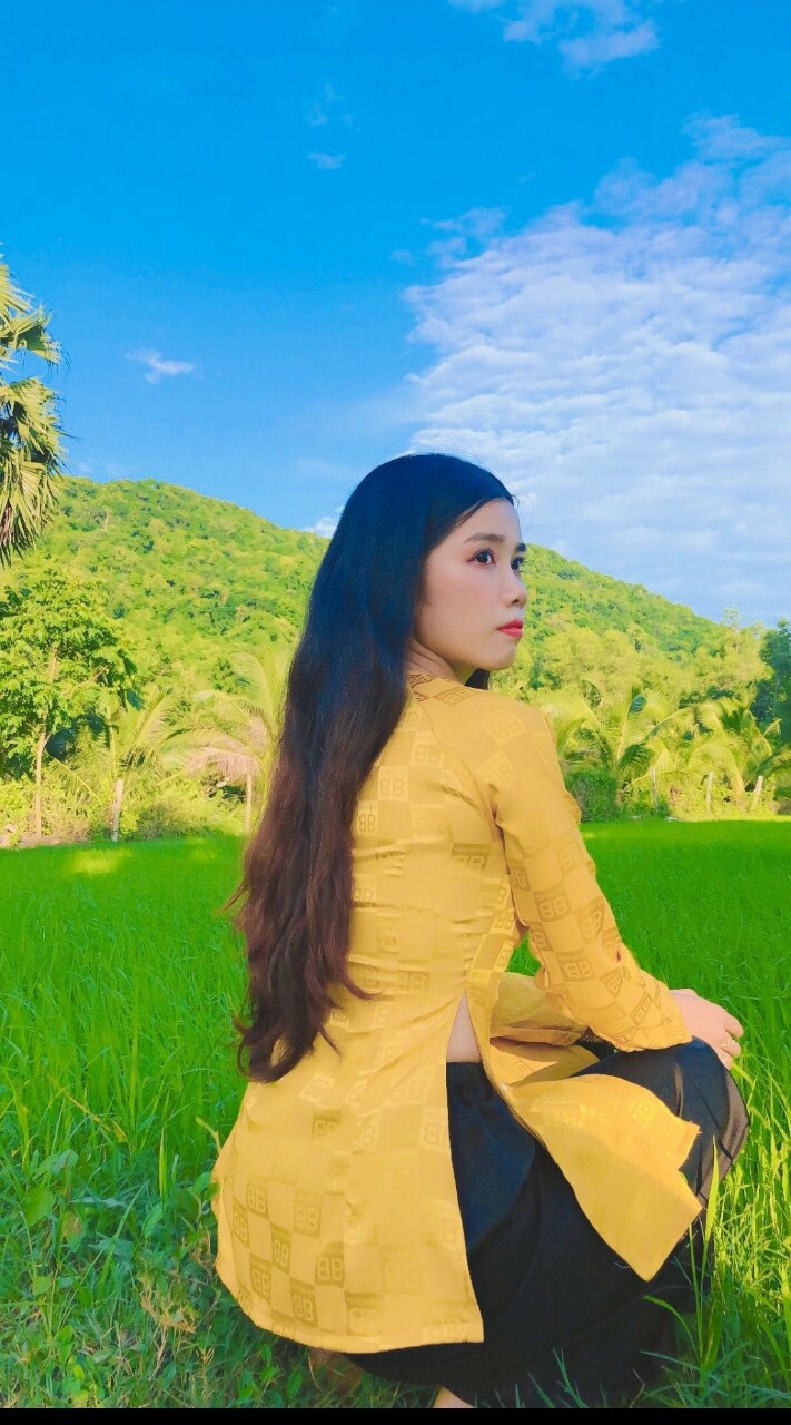 SÉT ÁO BÀ BA GẤM B**B KHÔNG KÈM QUẦN