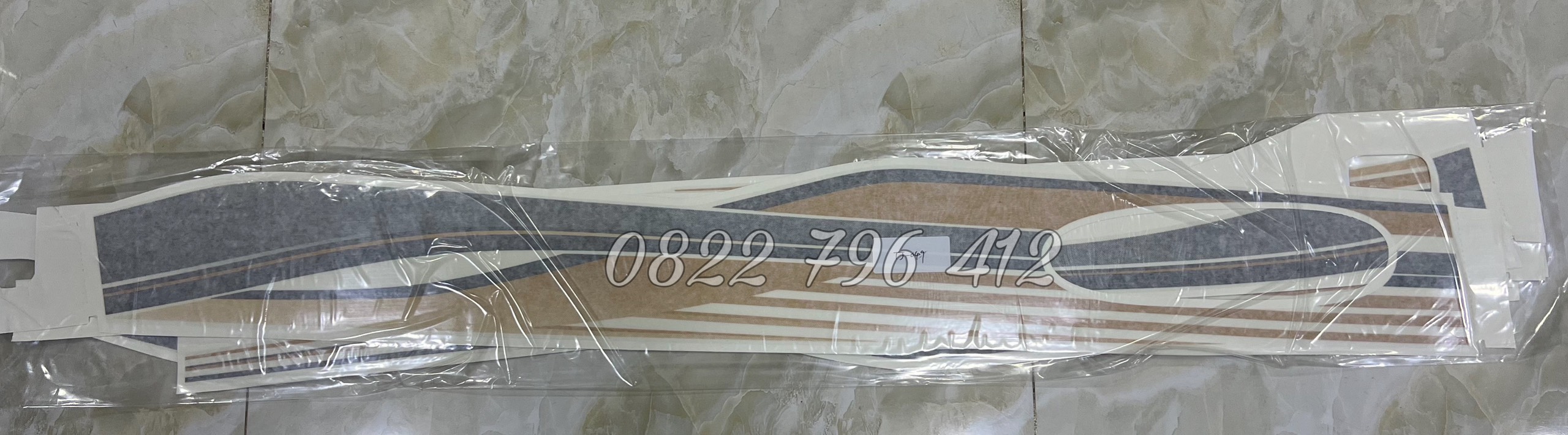 Tem dán sườn xe Land Cruiser 2005