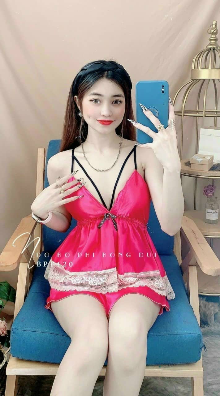 Bộ phi lụa đùi, áo có mút ngực, 37 đến 58kg
