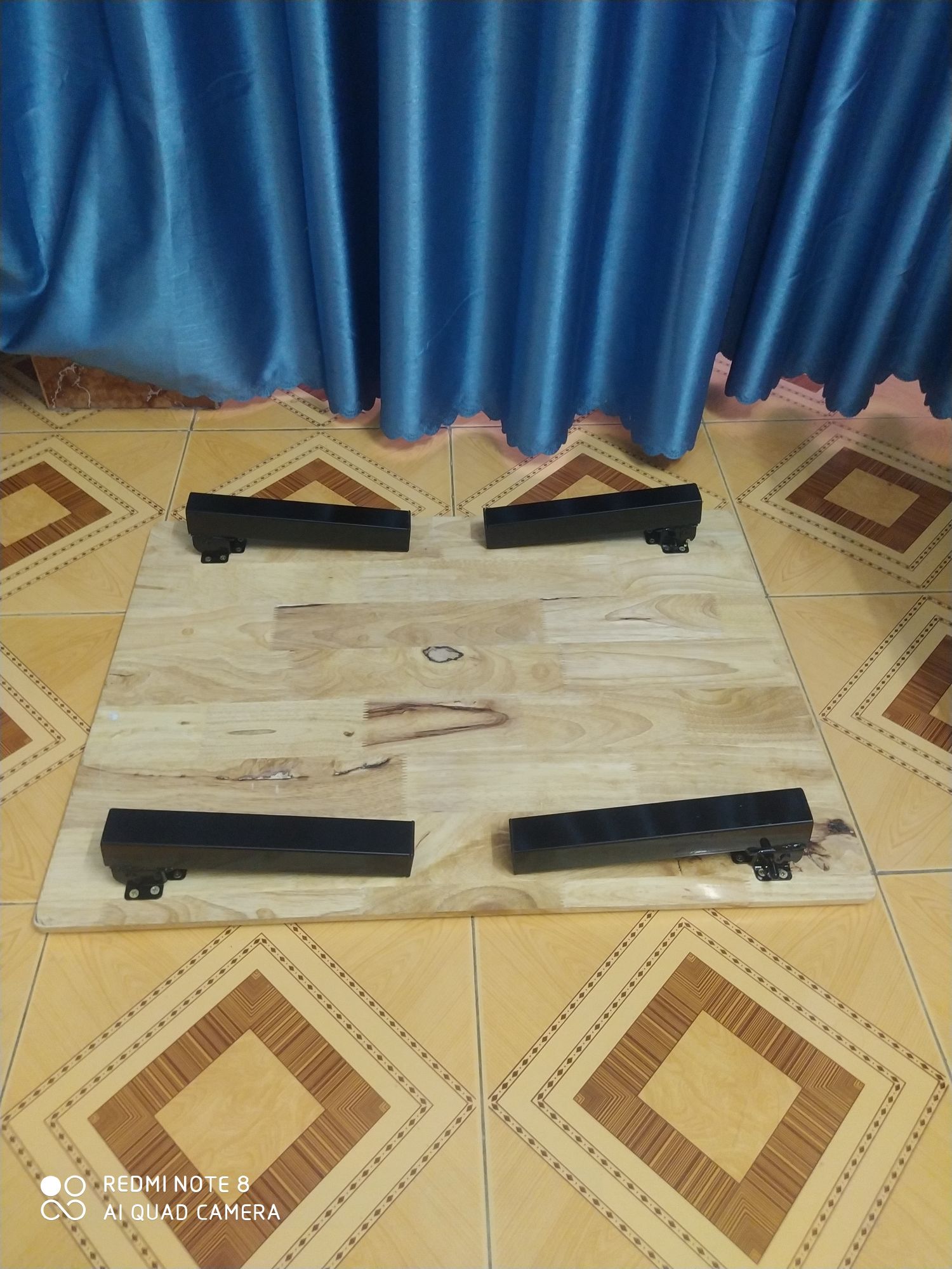 bàn gỗ cao su ngồi bệt