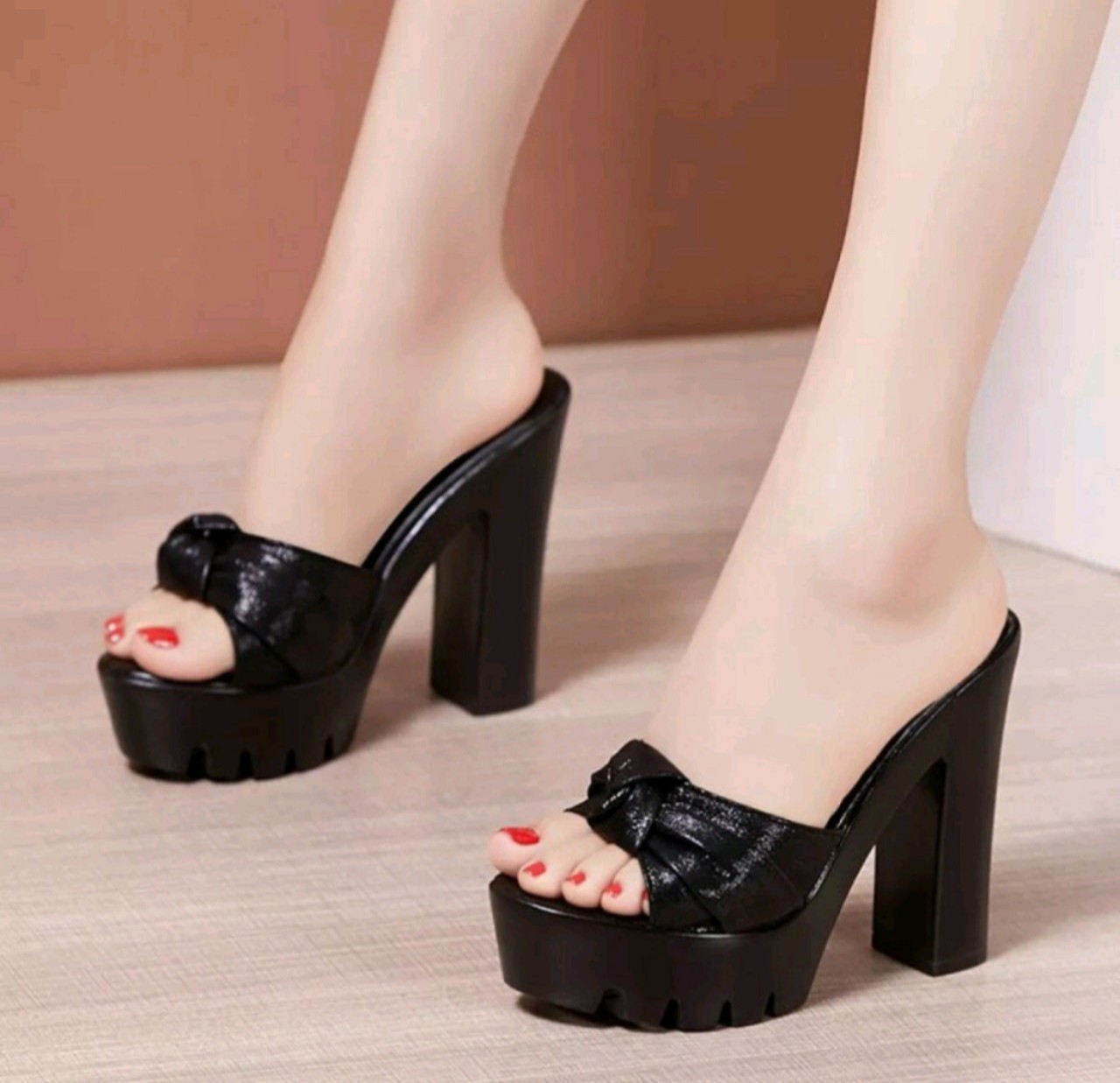 Dép cao gót đế thô nơ cuộn 9f