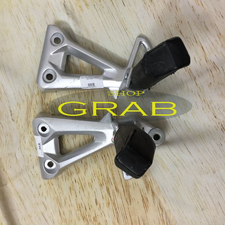 Gác chân sau - bát nhôm xe Wave-S110 ( 1 đôi trái và phải)