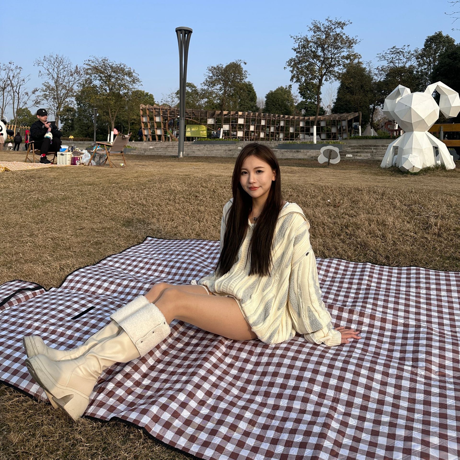 Thảm dã ngoại B23 thảm picnic dễ gấp gọn tiện lợi đi du lịch (giao nghẫu nhiên) NXNDB23