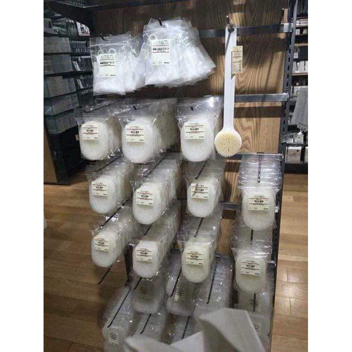Cọ lưng muji Nhật thần thánh