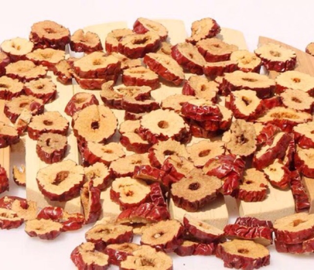 Táo đỏ thái lát sấy khô 100g