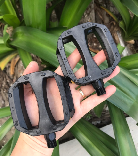bàn đạp ( pedan) xe đạp trẻ em