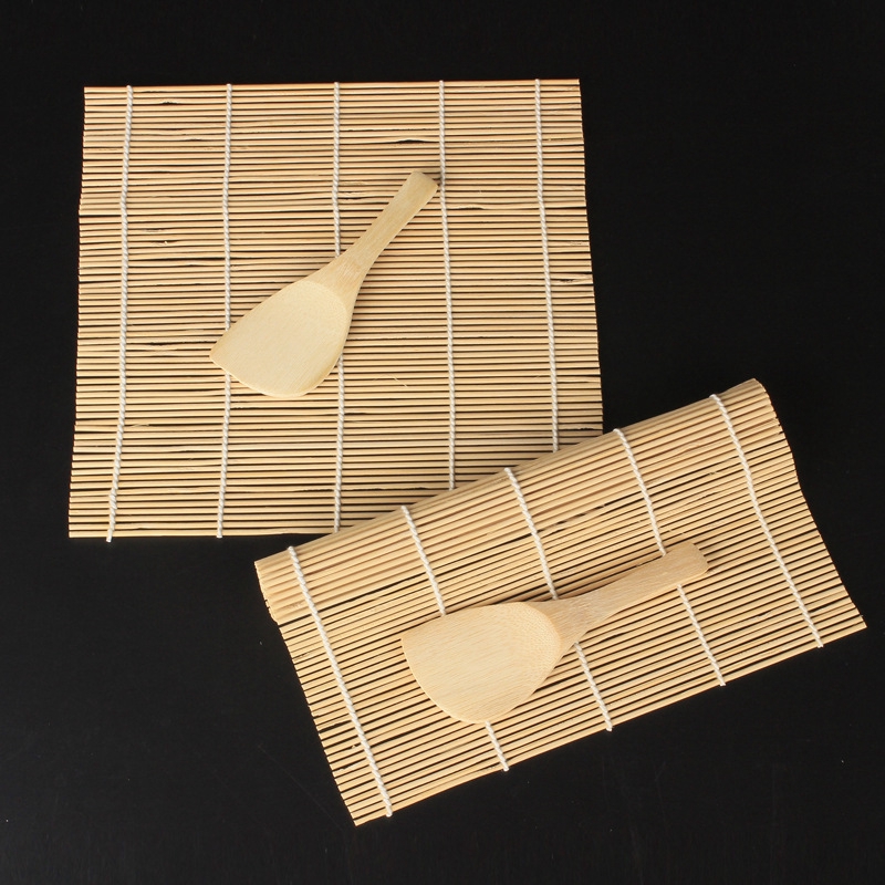 Dụng cụ cuộn sushi bằng gỗ tre sang trọng tinh tế