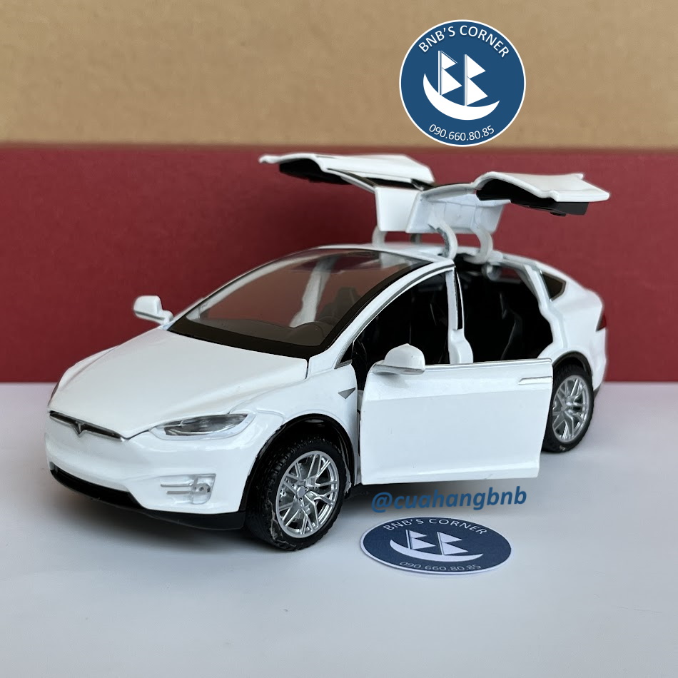 [BNB's Corner] Mô hình xe 1:32 Tesla X90
