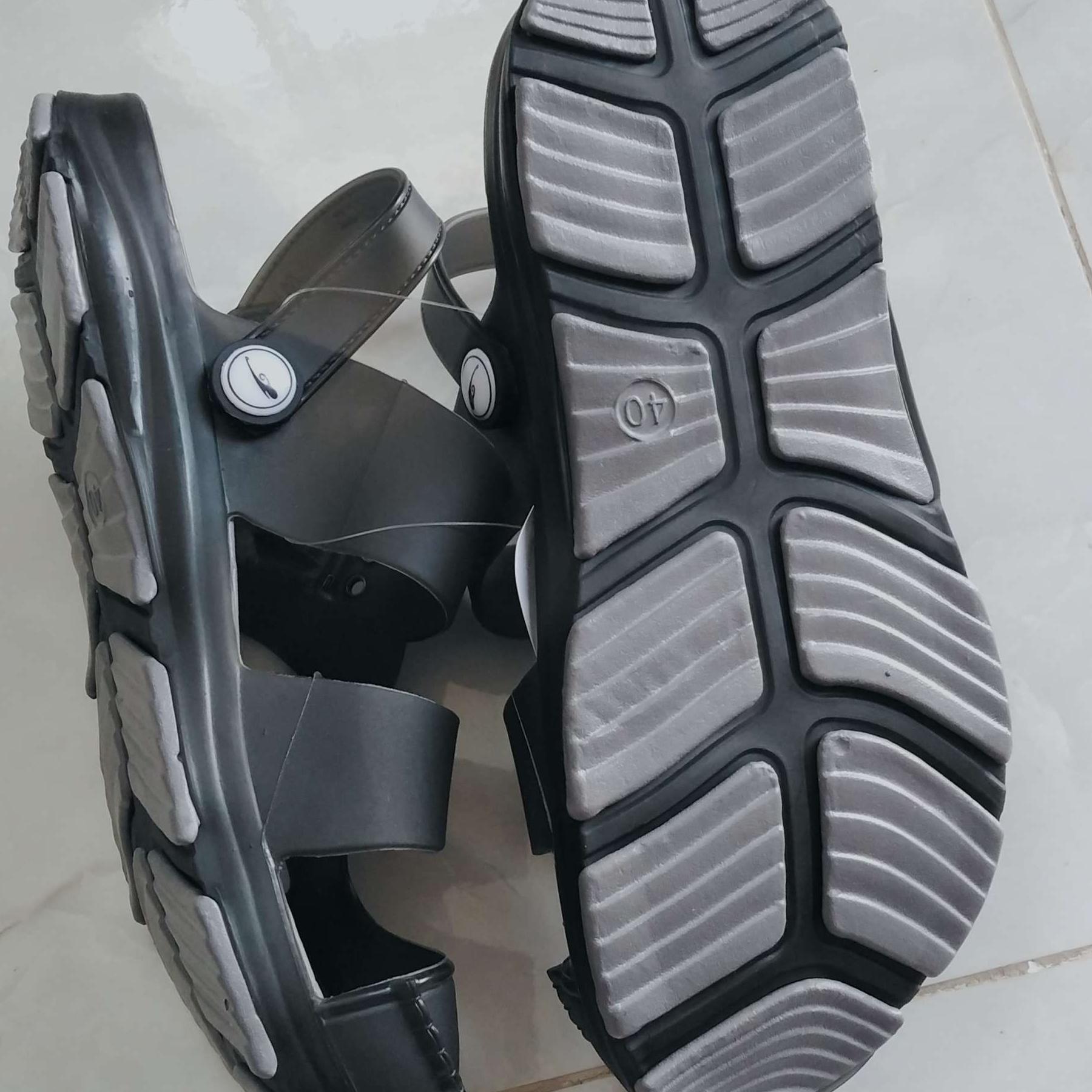[HCM]Giày Nhựa Nam Mới