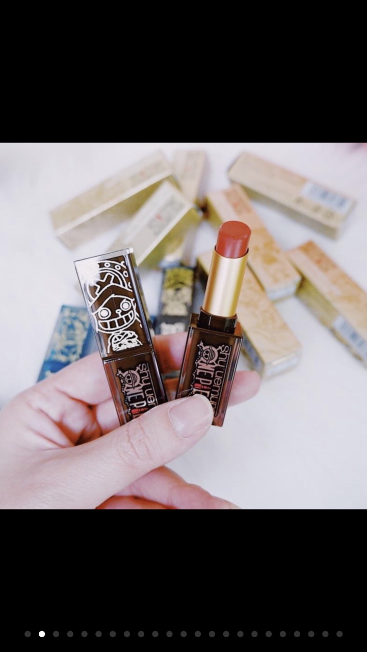 Son Shu uemura vỏ đen
