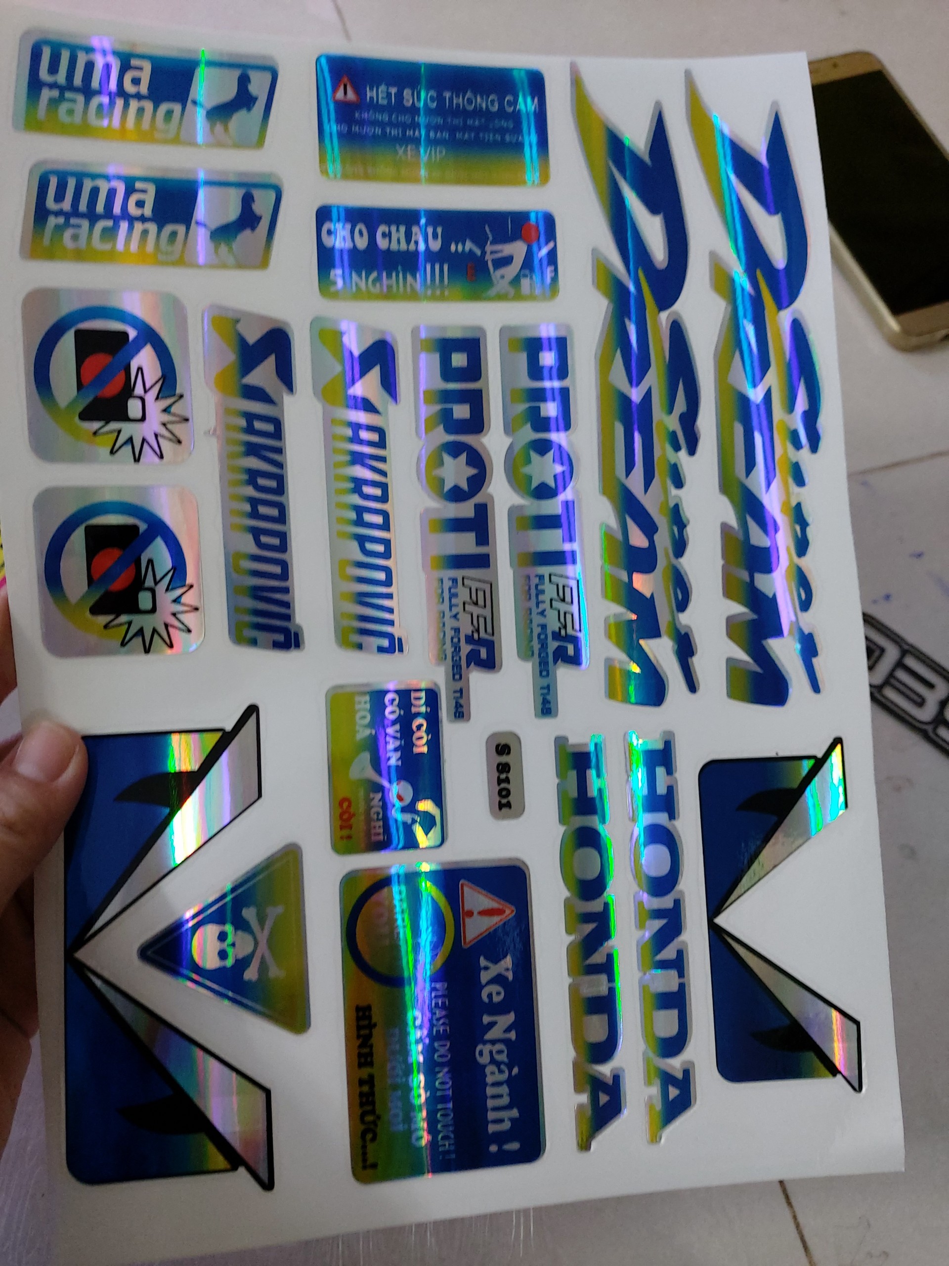 Combo logo dream mắt cú titan 7 màu.